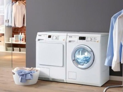 Những thói quen sai lầm khiến máy sấy quần áo tốn điện và giảm tuổi thọ